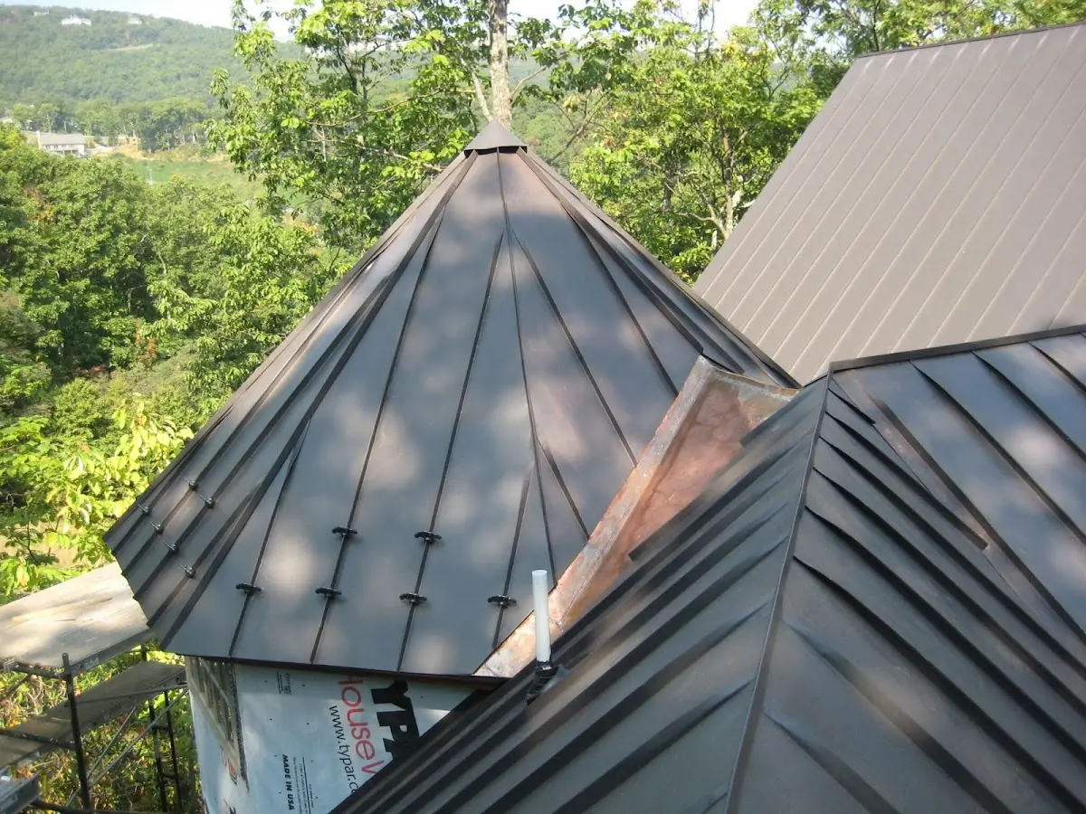 Professional Shingle Replacement & Repair by Craftsman Roofing in Lotts Crossroads